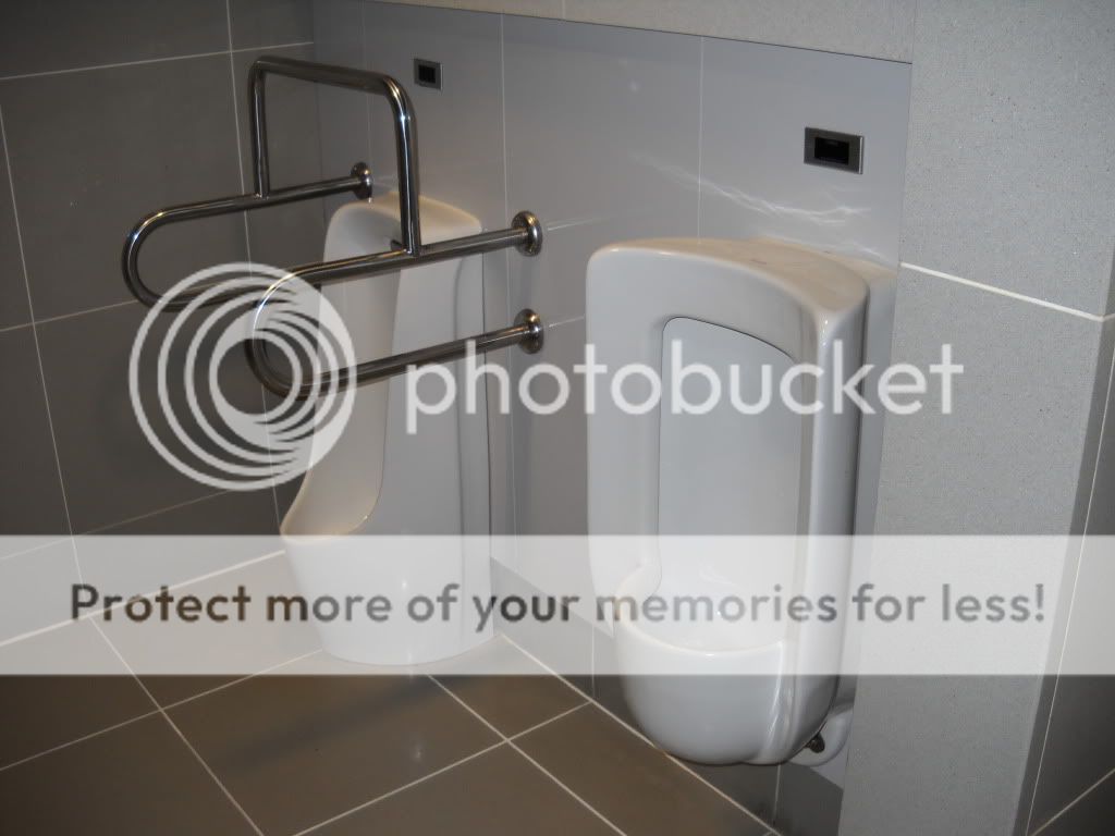 Handicap Urinal (Korea) Photo by stgline Photobucket